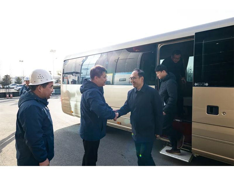 新乡市委常委、卫辉市委书记崔红建一行莅临兰科博弈RankBet牧业调研领导！